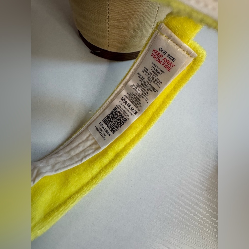 COLLUSION visor in yellow - Picture 6 of 6